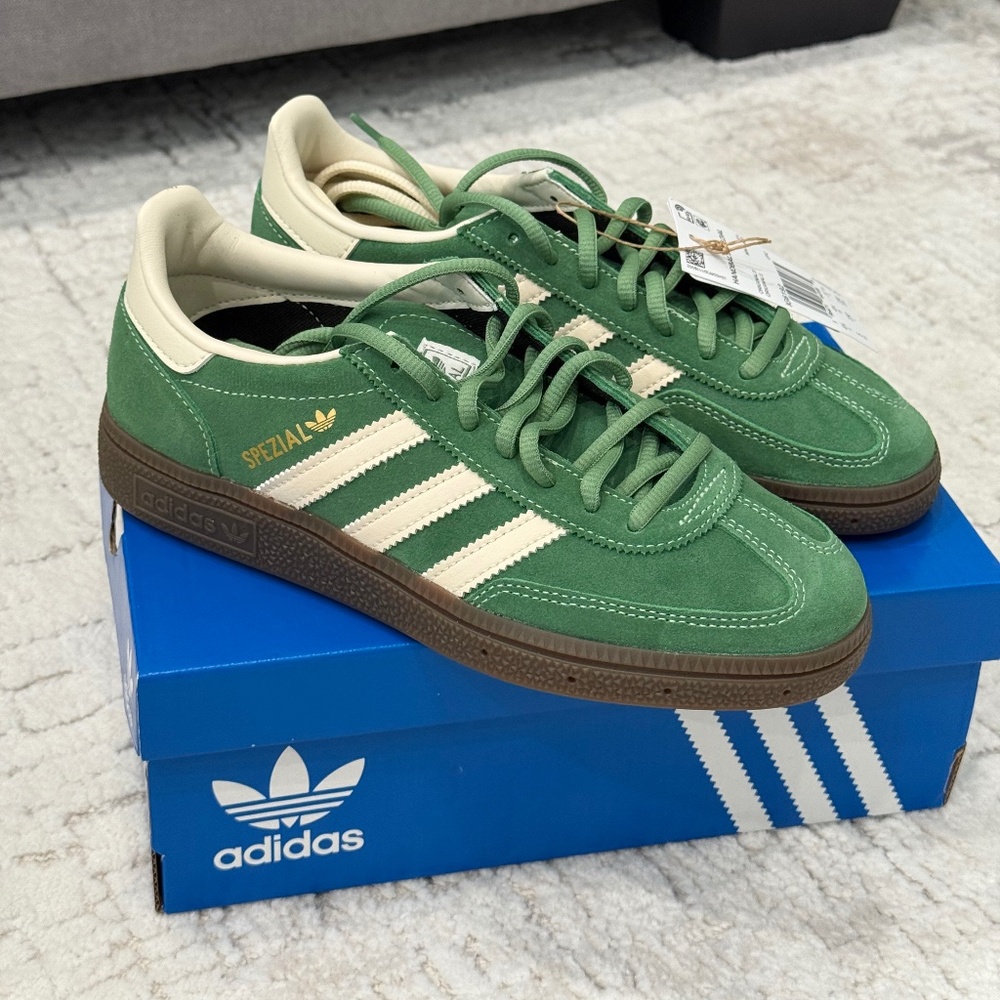 new adidas spezial size us 5